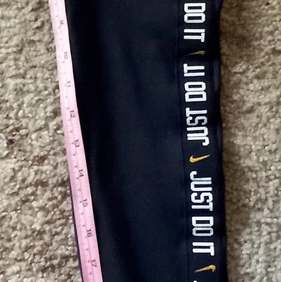 Nike ✔️ 2 Piece Dri-Fit Athletic Workout or Streetwear Set. Sz S Top/Sz Xs Pants - Picture 8 of 8